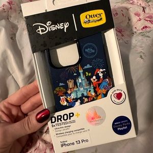 Brand new iPhone 13 pro otterbox